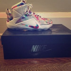 Nike finish ur breakfast basketball shoes